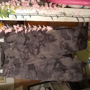 Camo pants